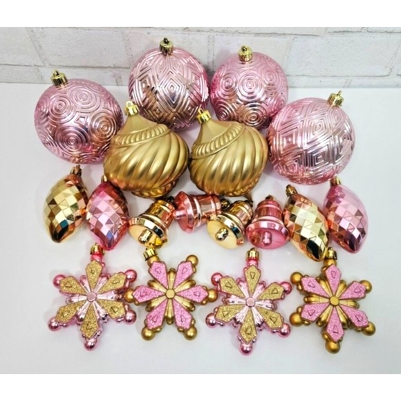 Pink Gold Round Snowflakes Bells Ornaments 18 Pc Christmas‎ Shabby Chic NEW - Picture 2 of 9